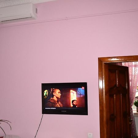 Apartment On Shevchenka Boulevard Ternopil Bagian luar foto