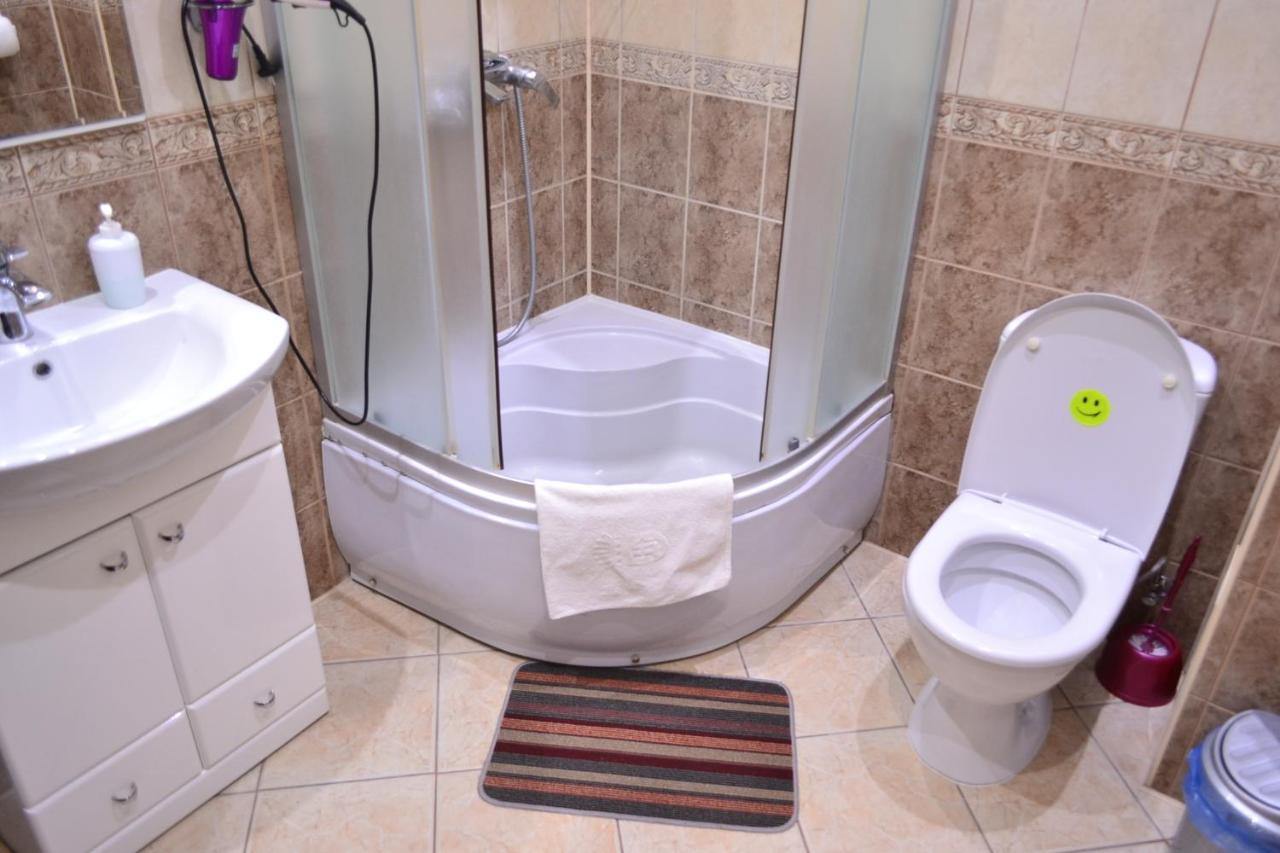 Apartment On Shevchenka Boulevard Ternopil Bagian luar foto