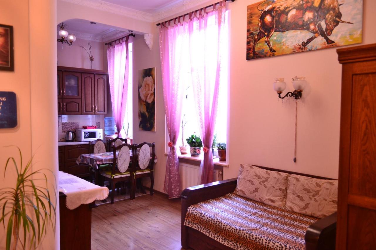 Apartment On Shevchenka Boulevard Ternopil Bagian luar foto
