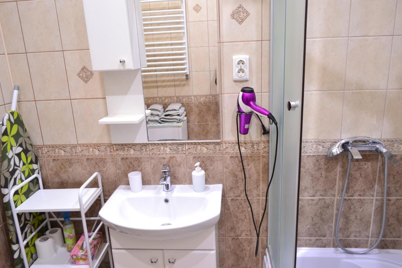 Apartment On Shevchenka Boulevard Ternopil Bagian luar foto