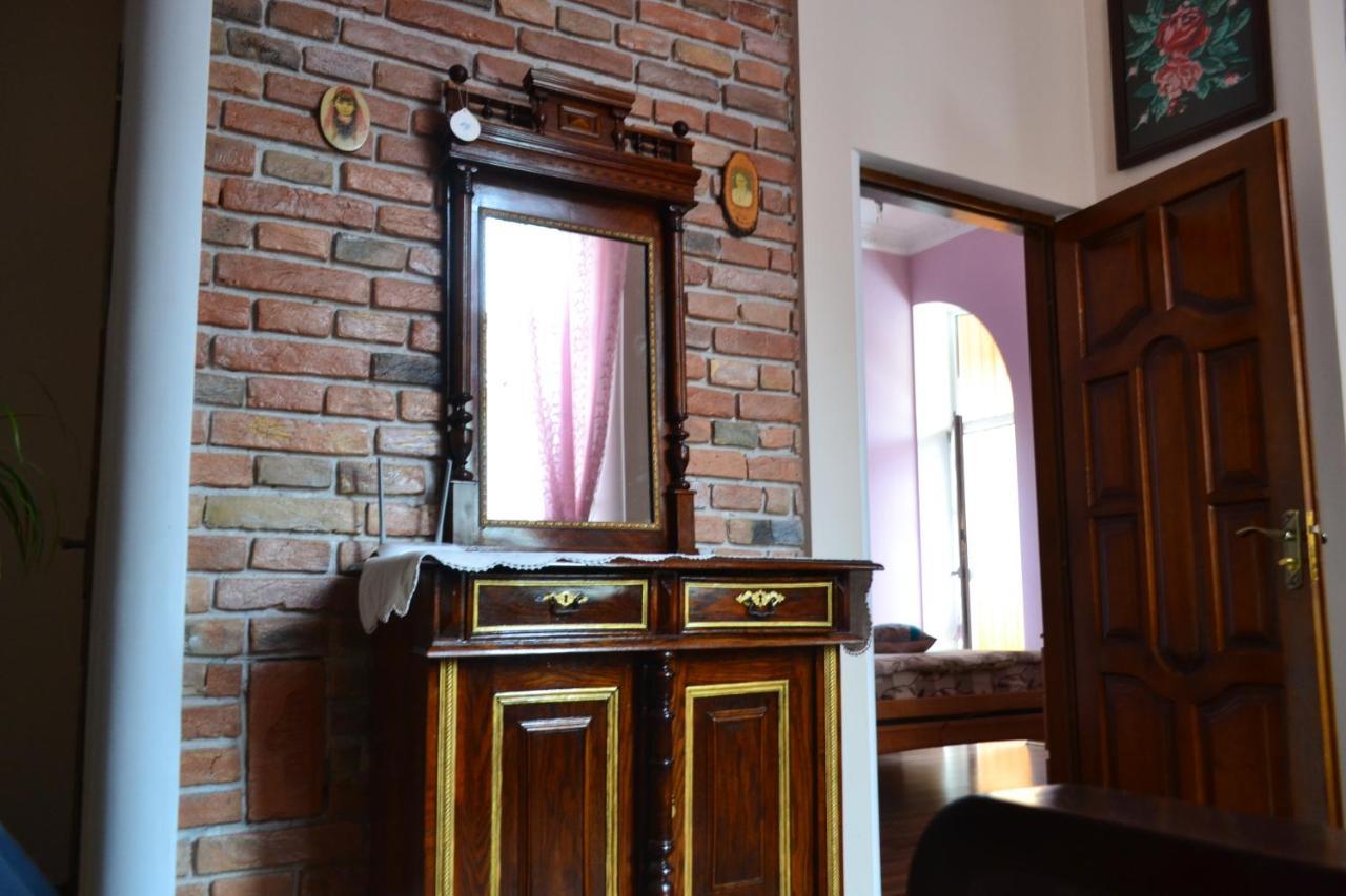 Apartment On Shevchenka Boulevard Ternopil Bagian luar foto