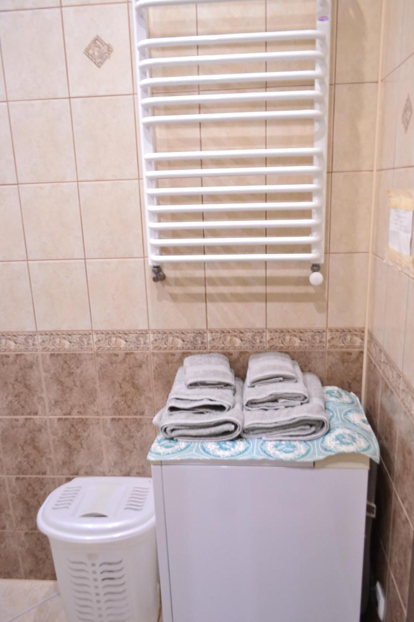 Apartment On Shevchenka Boulevard Ternopil Bagian luar foto