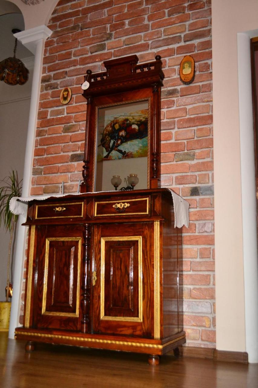 Apartment On Shevchenka Boulevard Ternopil Bagian luar foto